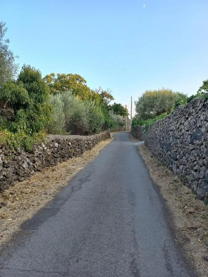 La Casa Di Bacco - Etna Country House - Affitto Breve Castiglione De Sicilia 0*,  Italie