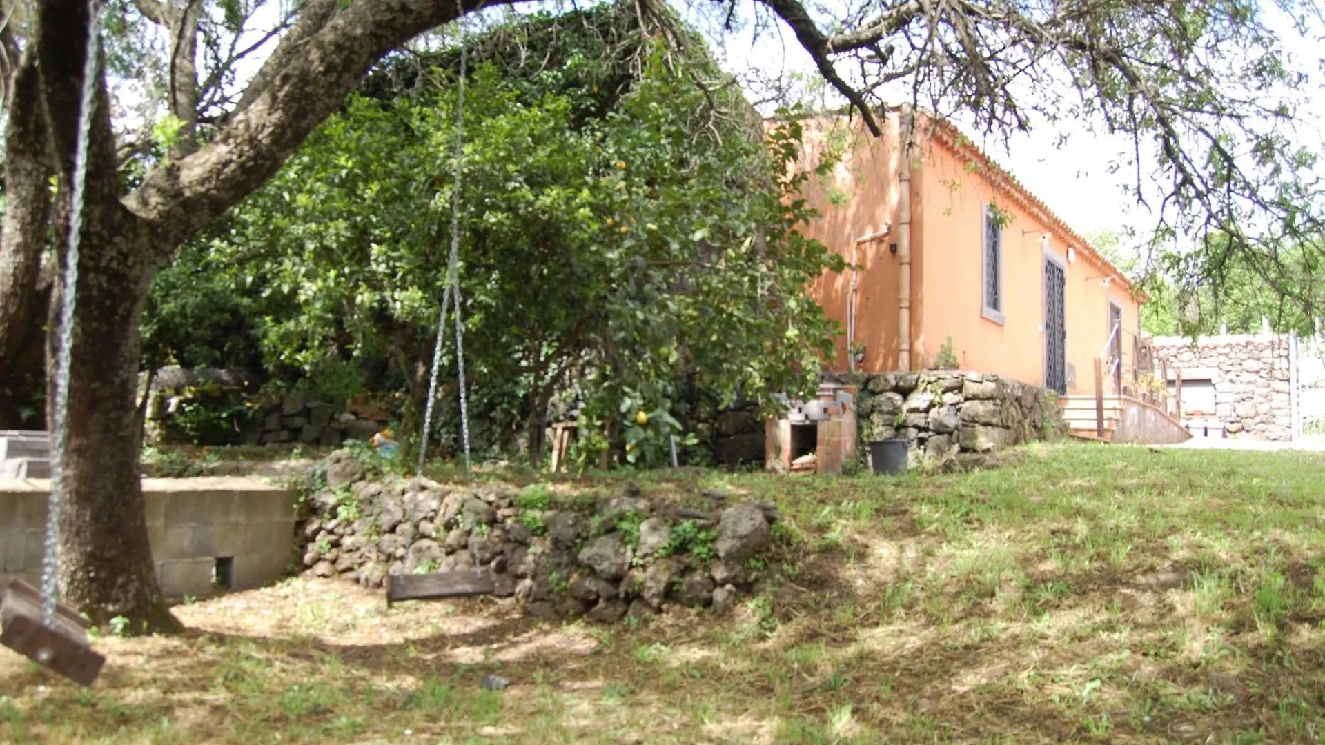 Hébergement de vacances La Casa Di Bacco - Etna Country House - Affitto Breve Castiglione De Sicilia